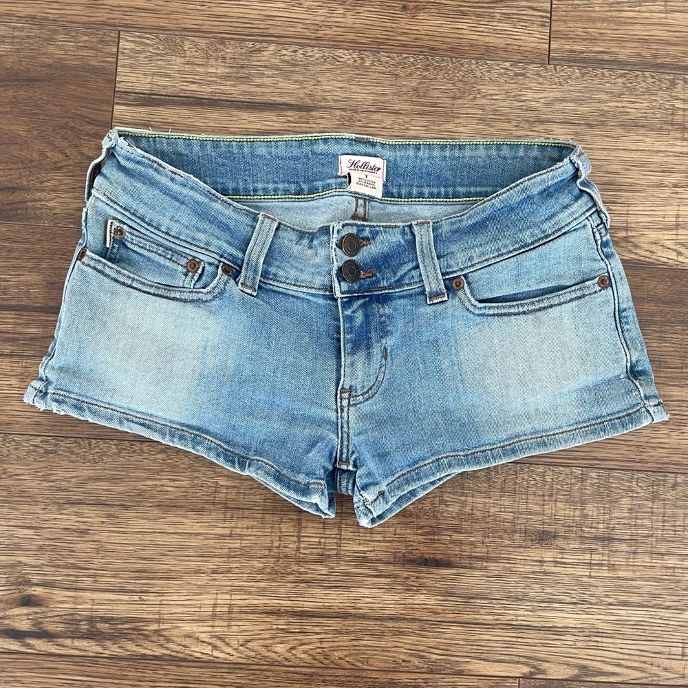 Hollister jean shorts